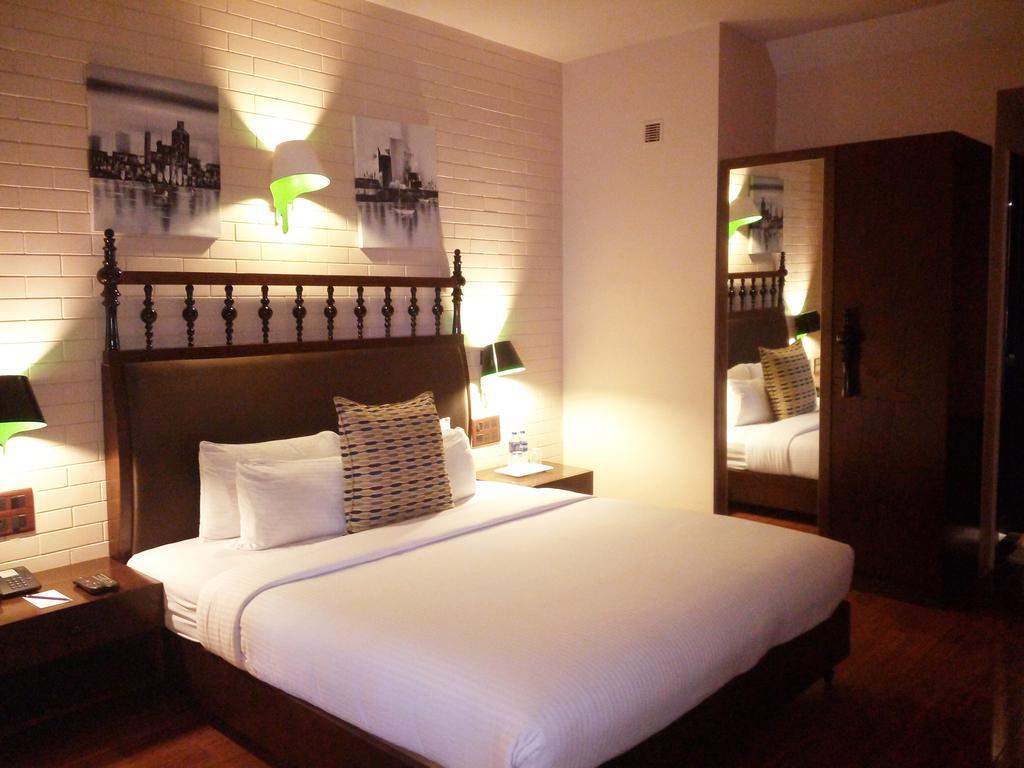 Best Western Plus O2 Indore Exterior photo