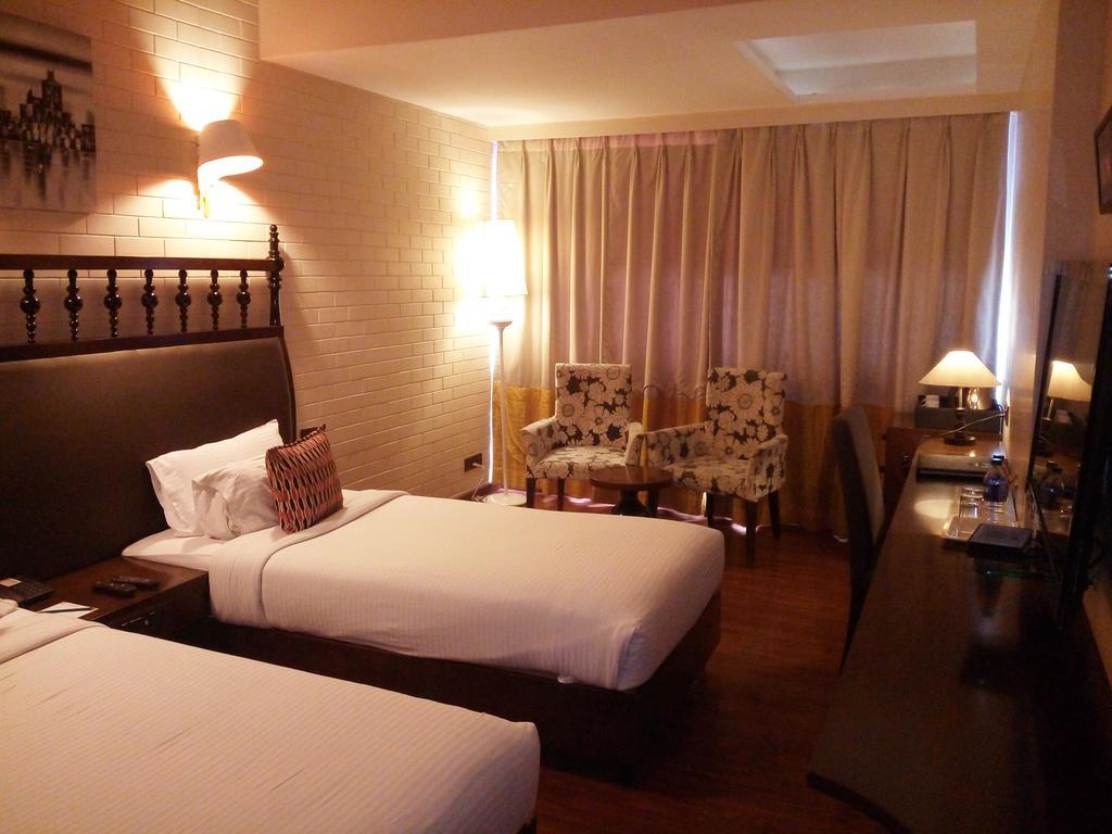 Best Western Plus O2 Indore Exterior photo