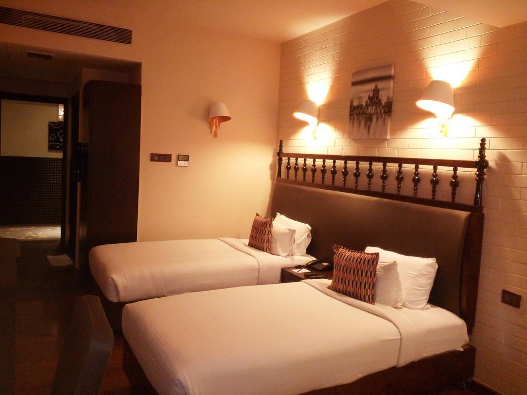 Best Western Plus O2 Indore Exterior photo