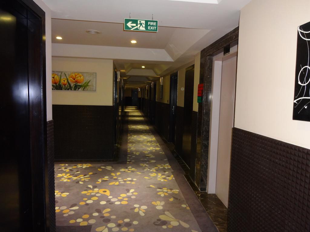 Best Western Plus O2 Indore Exterior photo