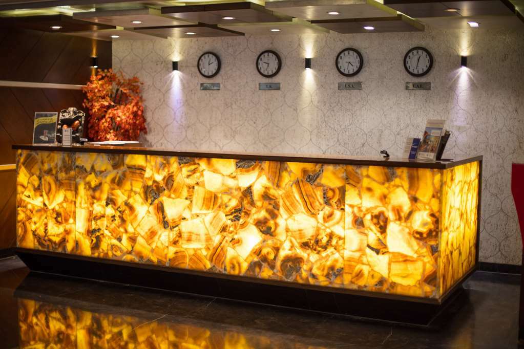 Best Western Plus O2 Indore Interior photo